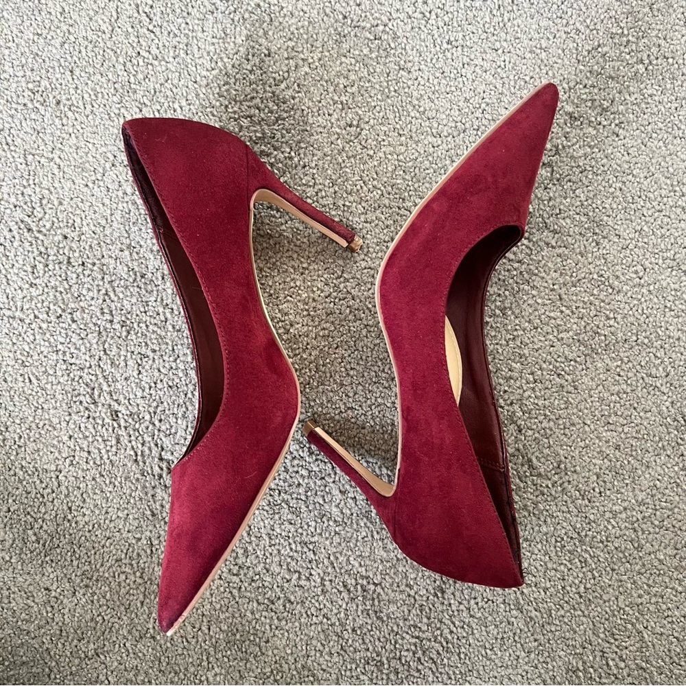 Just Fab - Elegant Burgundy Suede Heels